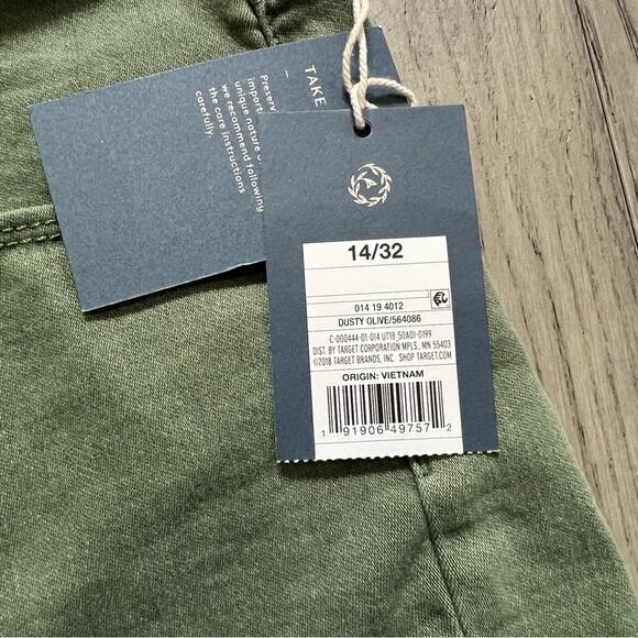 Universal Threads Green High Rise Midi Women's Shorts Size 14 - Picture 2 of 6